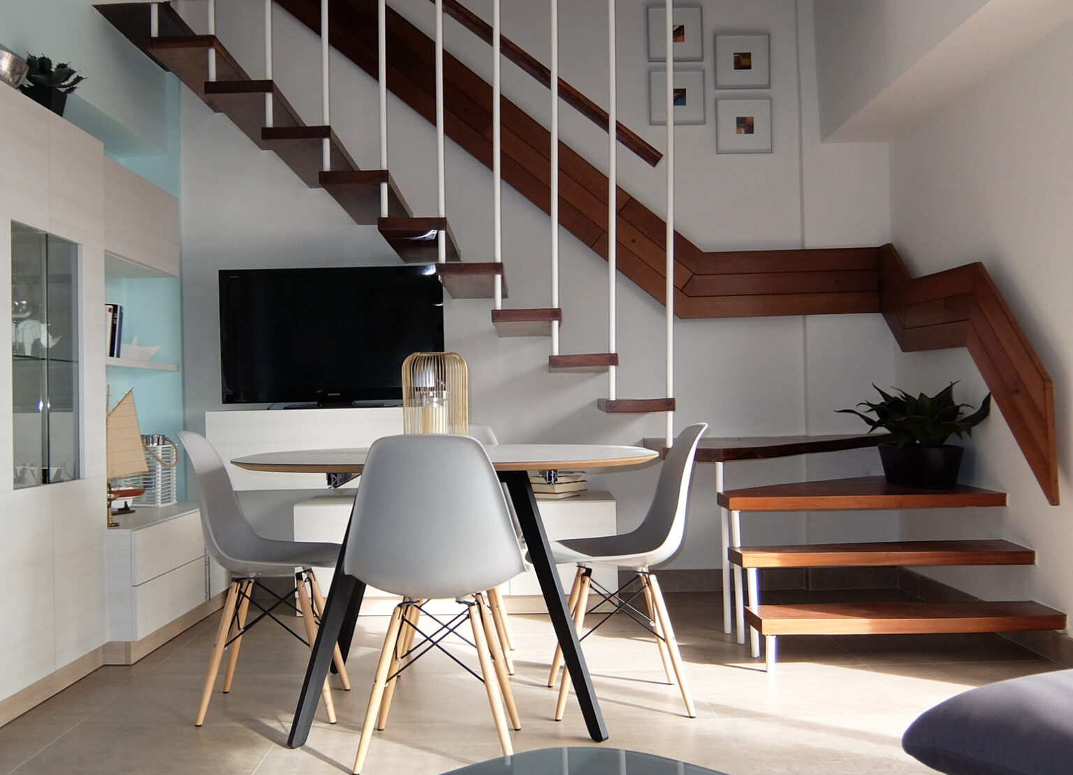 Diseño y reforma integral apartamento dúplex en El Perelló
